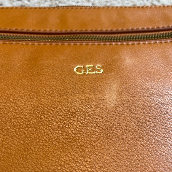 Mark & Graham Leather Briefcase Laptop Bag - Picture 7 of 9